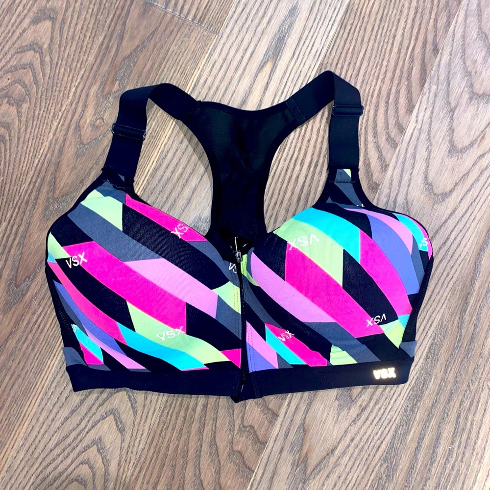 🚫SOLD🚫Victoria’s Secret incredible sports bra